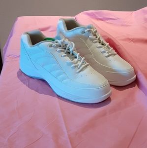 Easy Spirit Walking Shoes